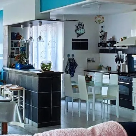 Chambre Chez L'Habitante 